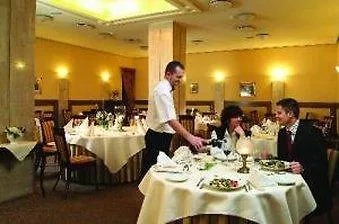 Hotel Rzymski 포즈난
