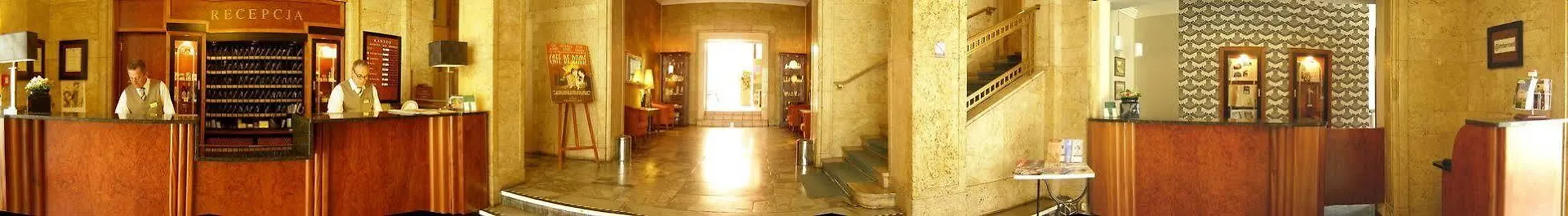 Hotel Rzymski 포즈난